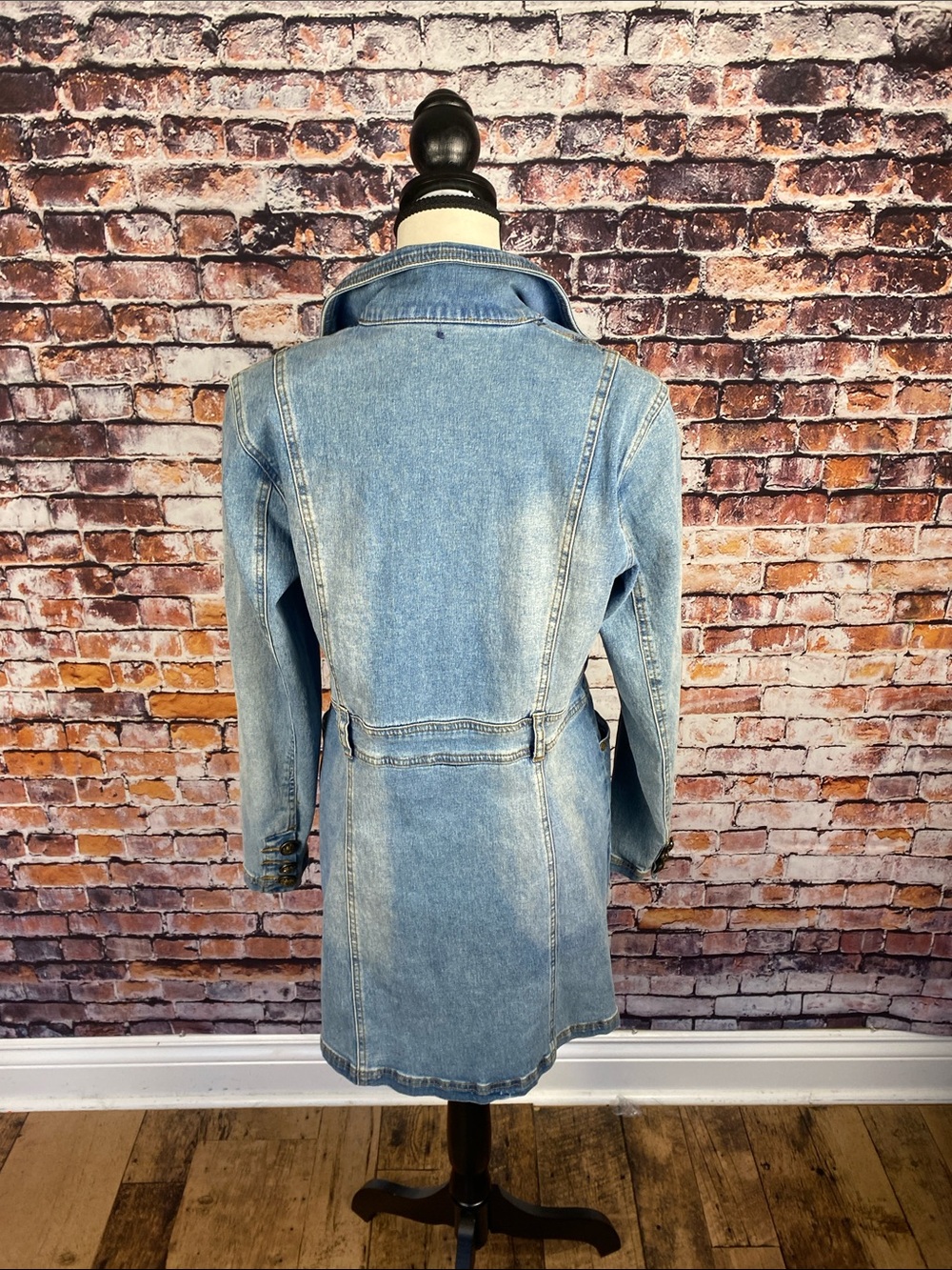 Diane Gilman Vintage Light Blue Long Denim Jacket with Button Front Sz S - Picture 10 of 13